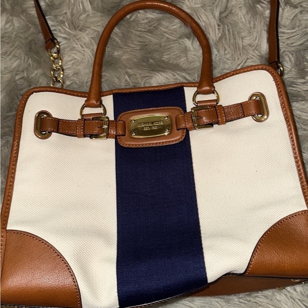 Michael Kors Hamilton Mono Stripe large bag with shoulder strap
